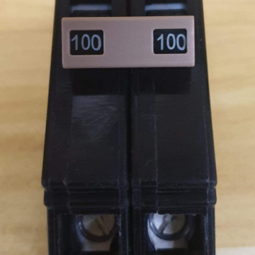 IND17	Electrónico Breaker TipoCH Americano 100A CH2100 2P
