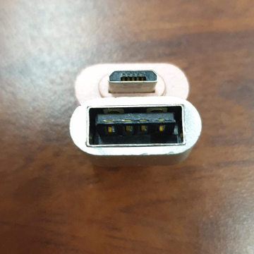 A124	Electrónico Adaptador Celular OTG Android (USB a V8)