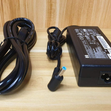 ELE85	Electrónico Cargador Computador Hp 65W punta 4.5*3.0 (4530) 19.5V*3.3A