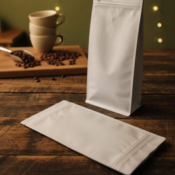 EMP95b	Empaque Bolsa Café 2 libra 15*32.5+10cm Blanco